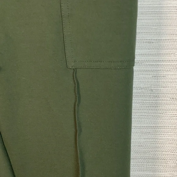 Derek Lam 10 Crosby Knit Front Seam Forest Green Jogger Pants Small - Picture 8 of 11